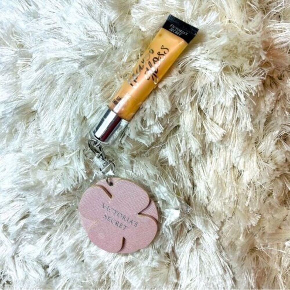 Victoria's Secret Flavor Gloss Lip Shine SLICE OF‎ HEAVEN w Key Chain Sealed